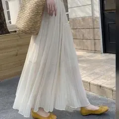 3段プリーツスカート　ロングスカート