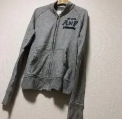 アバクロ Abercrombie & Fitch ジップアップパーカー M