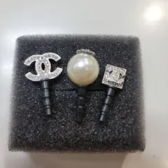CHANEL イヤホンジャック