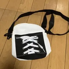 Item thumbnail for item aa1a4c4b-470f-4ffe-939a-880fe56ffcad