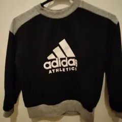 adidas トレーナー 黒 グレー