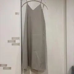 GU キャミワンピース ベージュ Sサイズ
