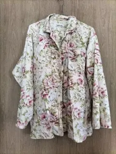 寝間着　寝巻き　シャツタイプ　上下セット　長袖長ズボン　L　花柄　綿　古着