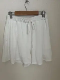 値下げ【即購入OK】SNIDEL HOME ホワイト ショートパンツ