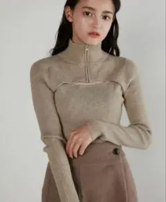 ムルーア 胸開きリブニットトップス デコルテスリット ハーフジップカット 上品