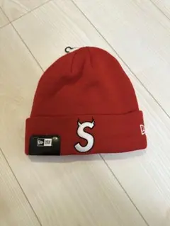 Supreme ブラック ニット帽 Sロゴ　つの　ツノ Supreme S Logo Beanie ニット帽 ツノSロゴ - メルカリ