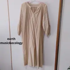 【美品】earth music&ecology 刺繍入シャツワンピース ベージュ