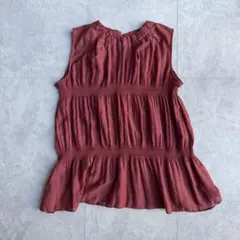 最終値下げ♡emmi プリーツノースリーブ