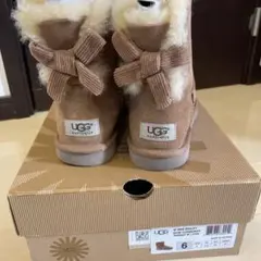 アグ UGGムートンブーツリボン us6 23cm