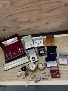アクセサリーまとめ売りヴィンテージ 遺品整理 何点シルバー刻印あり
