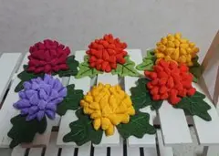 ◇ちりめん細工◇菊の花◇６つセット◇黄色◇赤◇紫◇オレンジ◇ちりめん◇菊◇