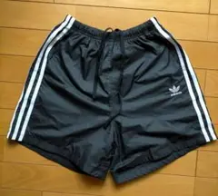 美品 アディダス オリジナルス ショートパンツ S 黒 ナイロン レディース
