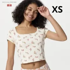 UNIQLO プリンセスタムタム 花柄 ポインテールスクエアネックT