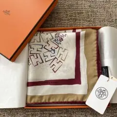 エルメス　カレ65 タグ付き新品未使用