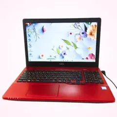 美品✨初心者さんこそSSD✨届いてすぐ使える✨win11✨カメラ付ノートパソコン