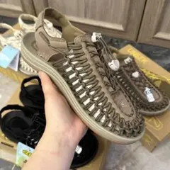 KEEN 27.5cm新品スポーツサンダル ブラウン