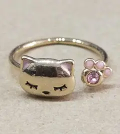 ねこのゆびわ　猫 の 指輪