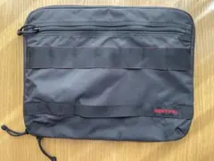 BRIEFING PC CASE