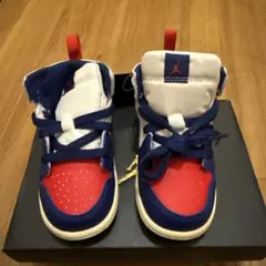 Jordan ベビーシューズ ハイカット 青赤