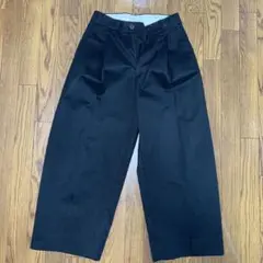 スタジオニコルソン ボリュームパンツ