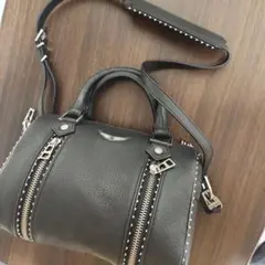 ZADIG & VOLTAIRE ブラックショルダーバッグ