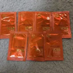 ドクターシーラボ　VC100 エッセンス ＆エマルジョン乳液7パックセット