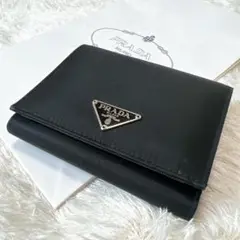 美品✨️プラダ ナイロン レザー テスート 三つ折り財布 三角ロゴ ブラック