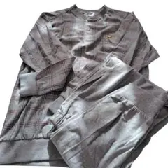 Item thumbnail for item 47cbd5f2-c8fa-4cb9-b44d-b774b2aceeab