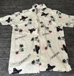 熊のシャツ　未使用に近い　夏服
