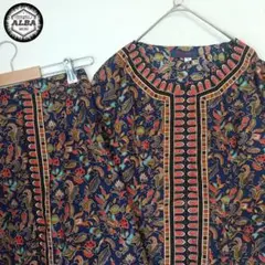 【美品】シンガポール航空　制服　CA　ボタニカル柄　サロンケバヤ　紺　ネイビー