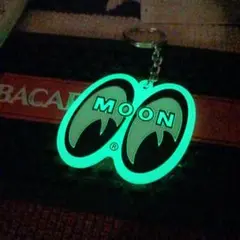 ムーンアイズ アイシェイプ ラバーキーホルダー(グロウタイプ)