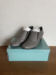 一度着用のみ　BENEBIS パンプス