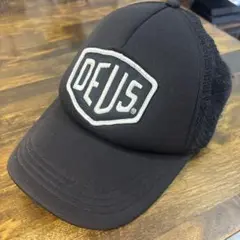 DEUS 黒 キャップ