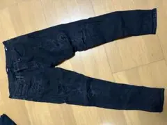 AZULダメージ加工スキニー