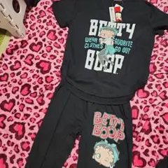Betty Boop ルームウェア上下セットM　１日～２日で発送