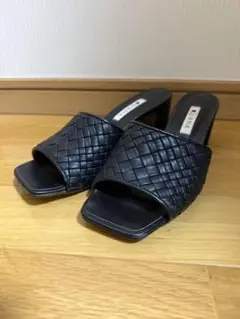 美品　ダイアナサンダル