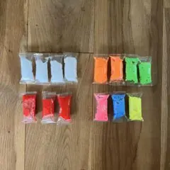 つぶつぶ粘土 約70g（5g×14個）