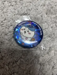 ちいかわ MLB ホログラムカンバッジ ハチワレ 缶バッジ