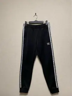 adidas 3本ライン　ジャージズボン
