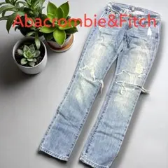 Abacrombie&Fitch アバクロンビーフィッチ ダメージデニム