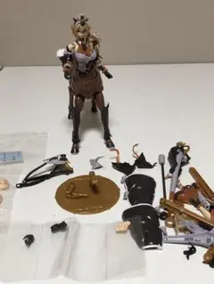 【ジャンク扱】一部組立済 アルカナディア　エレーナ