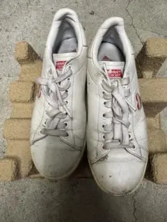 adidas ホワイト スニーカー