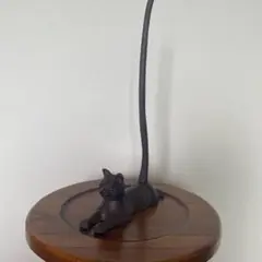 アンティーク　鉄製 猫モチーフホルダー
