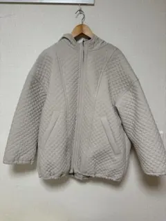 Item thumbnail for item 16c64e21-2c7b-4d77-ad1d-b23b9fd8a700