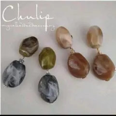 Item thumbnail for item 0659bead-a009-43e7-b0cc-ee786c1c3802