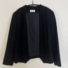 プラステ　黒ジャケット