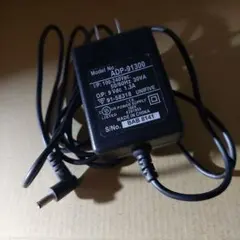 ADP-91300 ACアダプター 9V 1.3A　激レア　A)充電器