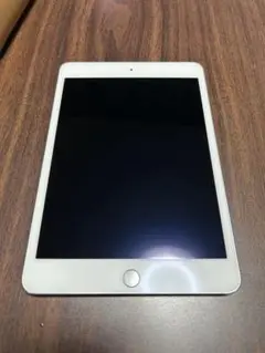 Apple iPad mini4世代　 シルバー