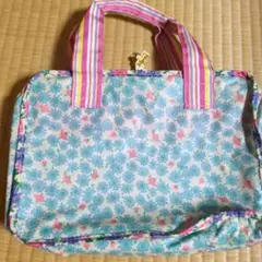 fafaシャンプーバック フェフェ