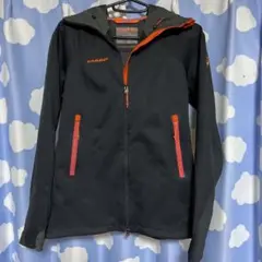 マムートEIGER EXTREMEウインドストッパージャケット
